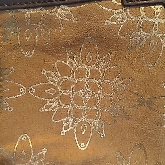 Bath & Body Works Faux Fur Clutch Wristlet. NWOT - Picture 9 of 9